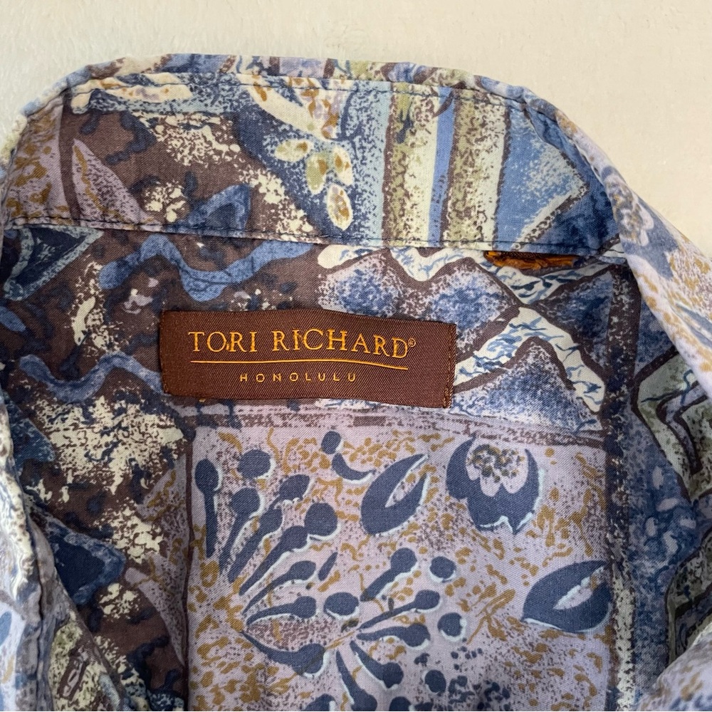 Tori Richard Hawaiian Shirt Mens Sz M/L Blue AOP Tribal Abstract Geometric Boho - Picture 3 of 6